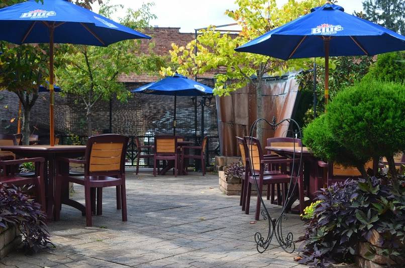 Jimmy Vs Grill & Pub Grandview | restaurant | 1788 W 5th Ave, Columbus, OH 43212, USA | 6144859090 OR +1 614-485-9090