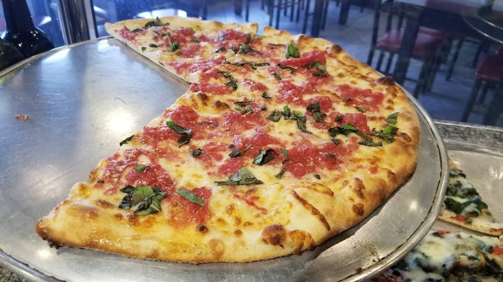 Pizza Mia | restaurant | 1115 21st St, Vero Beach, FL 32960, USA | 7724926151 OR +1 772-492-6151