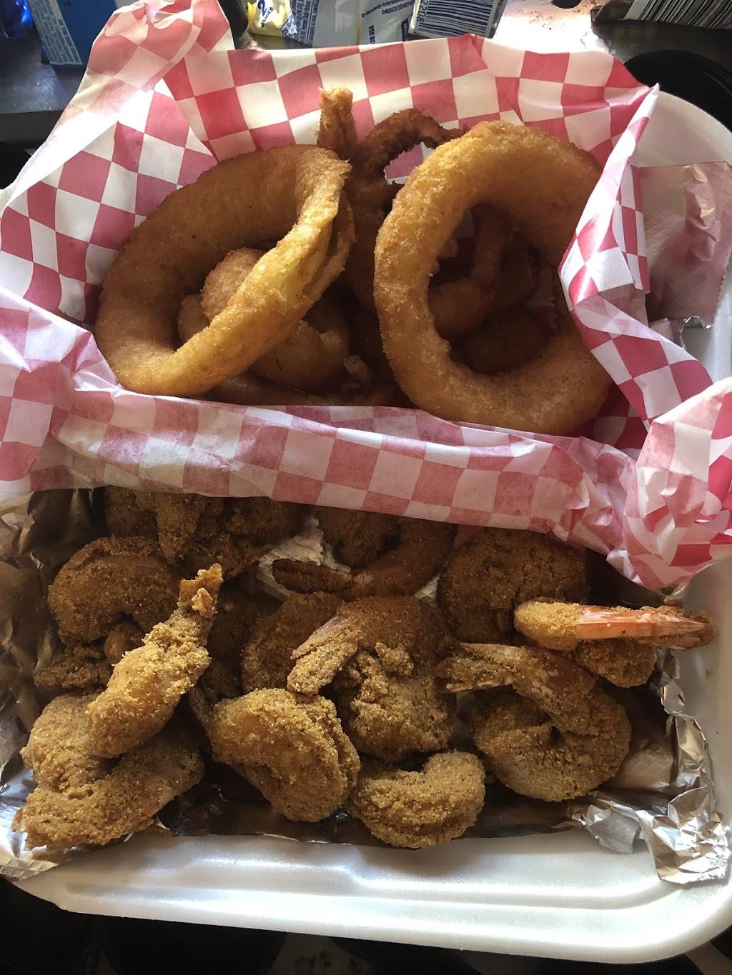 2 star Jr | restaurant | 2531 Chelsea Ave, Memphis, TN 38108, USA | 9015524509 OR +1 901-552-4509