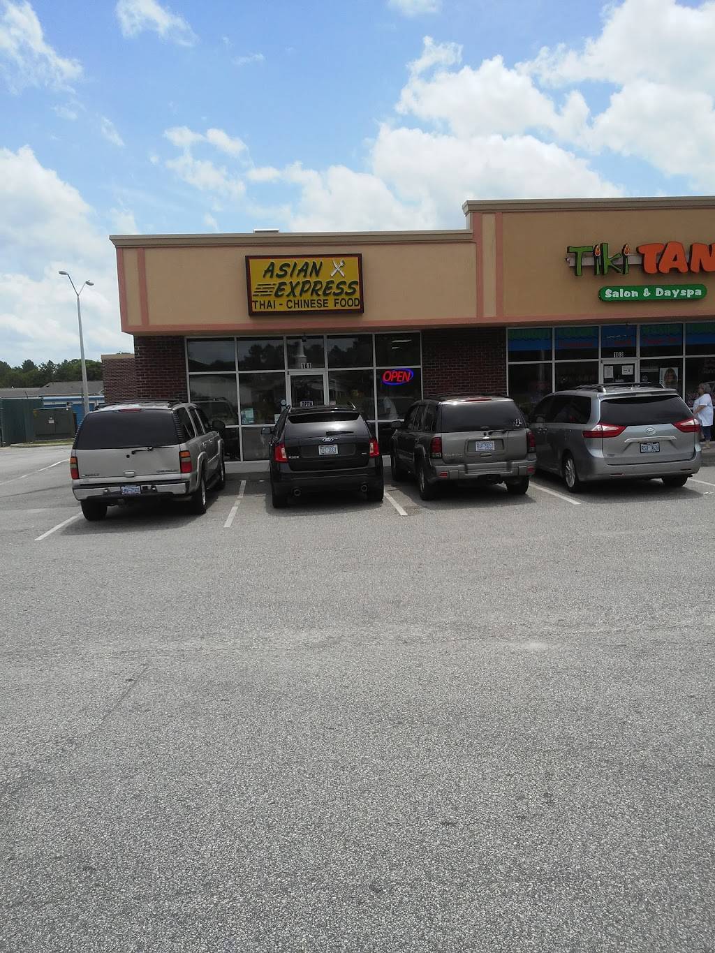 Asian Express | restaurant | 6415 Camden Rd #101, Fayetteville, NC 28306, USA | 9104912980 OR +1 910-491-2980