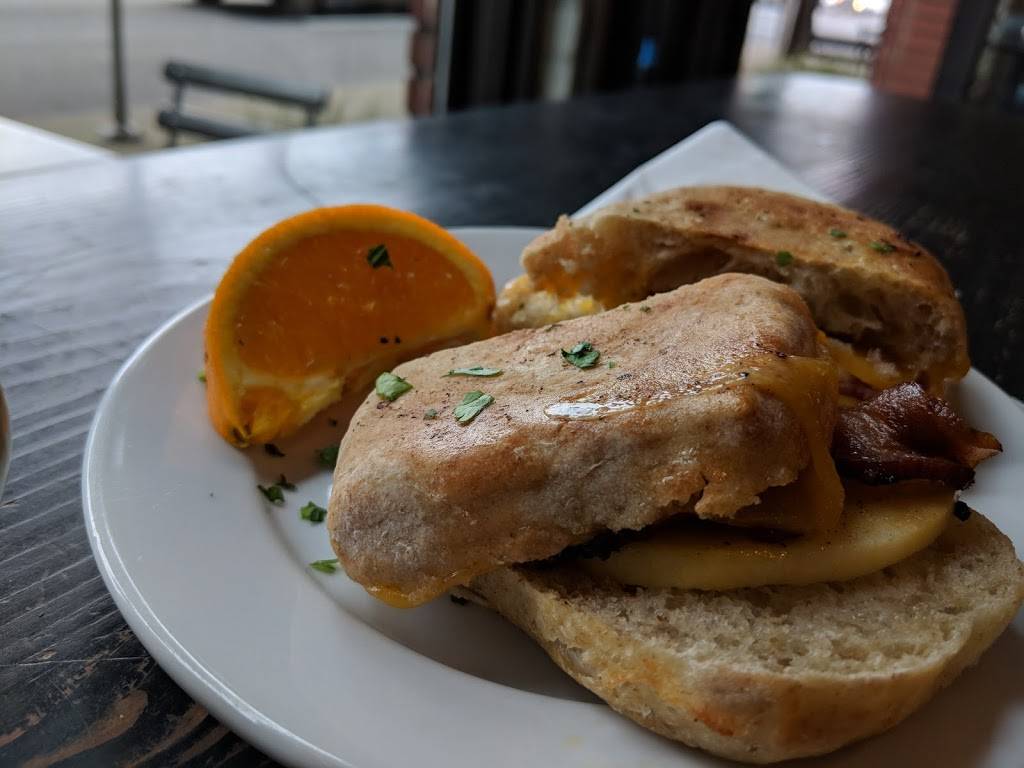 Ford Food & Drink | cafe | 2505 SE 11th Ave #101, Portland, OR 97202, USA | 5032363023 OR +1 503-236-3023