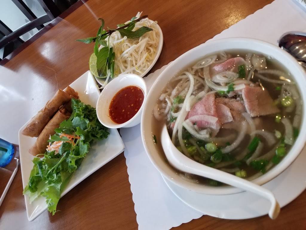 Pho Lantern Cafe | restaurant | 103 E 17th St, Costa Mesa, CA 92627, USA | 9495159090 OR +1 949-515-9090