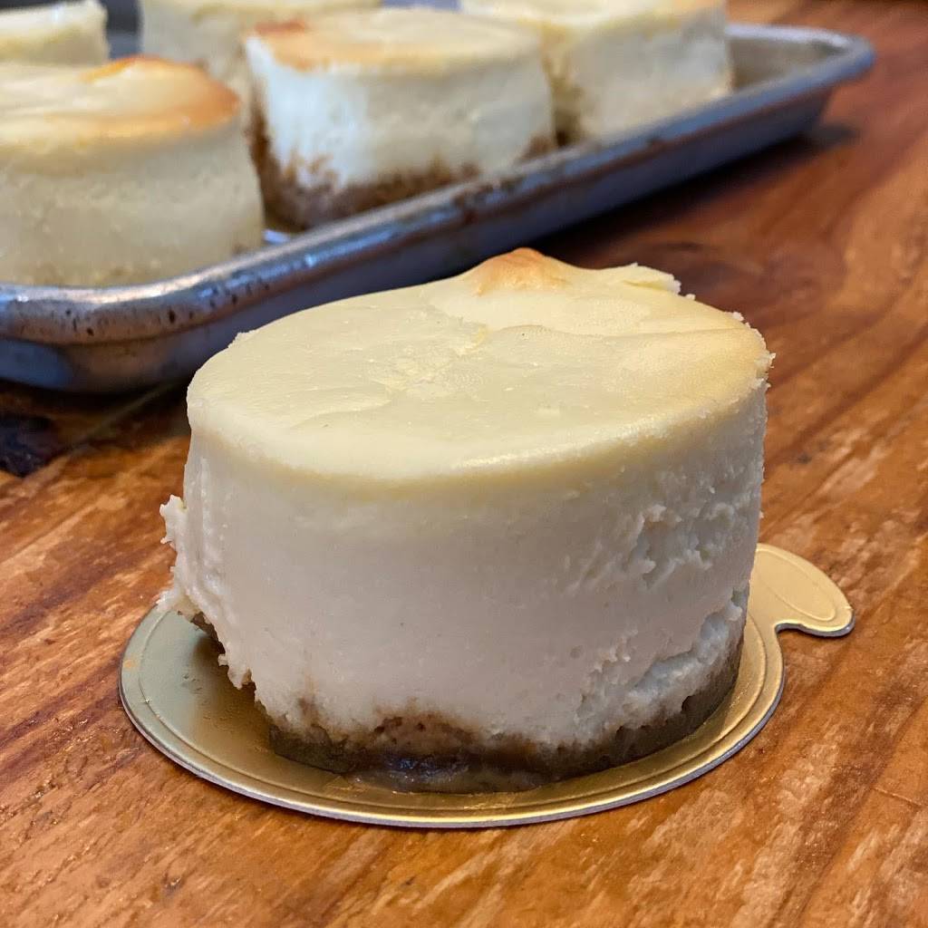 Brookland Park Market | restaurant | 305 W Brookland Park Blvd, Richmond, VA 23222, USA | 8043351990 OR +1 804-335-1990