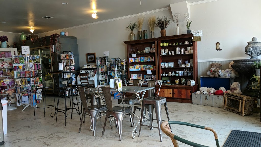 Red Rooster Sandwich Shop | restaurant | 315 6th St, Meeker, CO 81641, USA | 9708787701 OR +1 970-878-7701