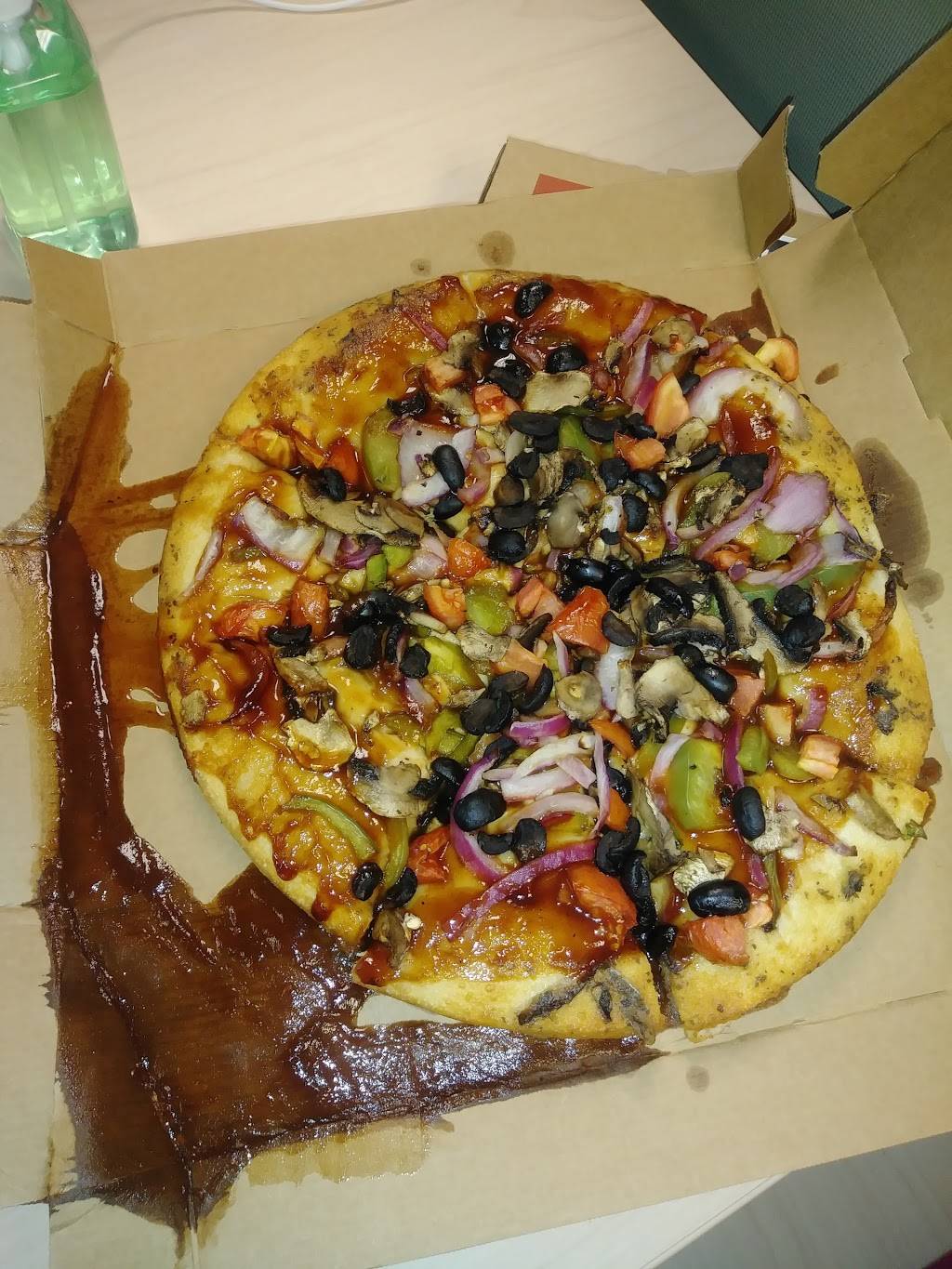 Pizza Hut | meal takeaway | 2701 Buford Rd, Richmond, VA 23235, USA | 8043303311 OR +1 804-330-3311