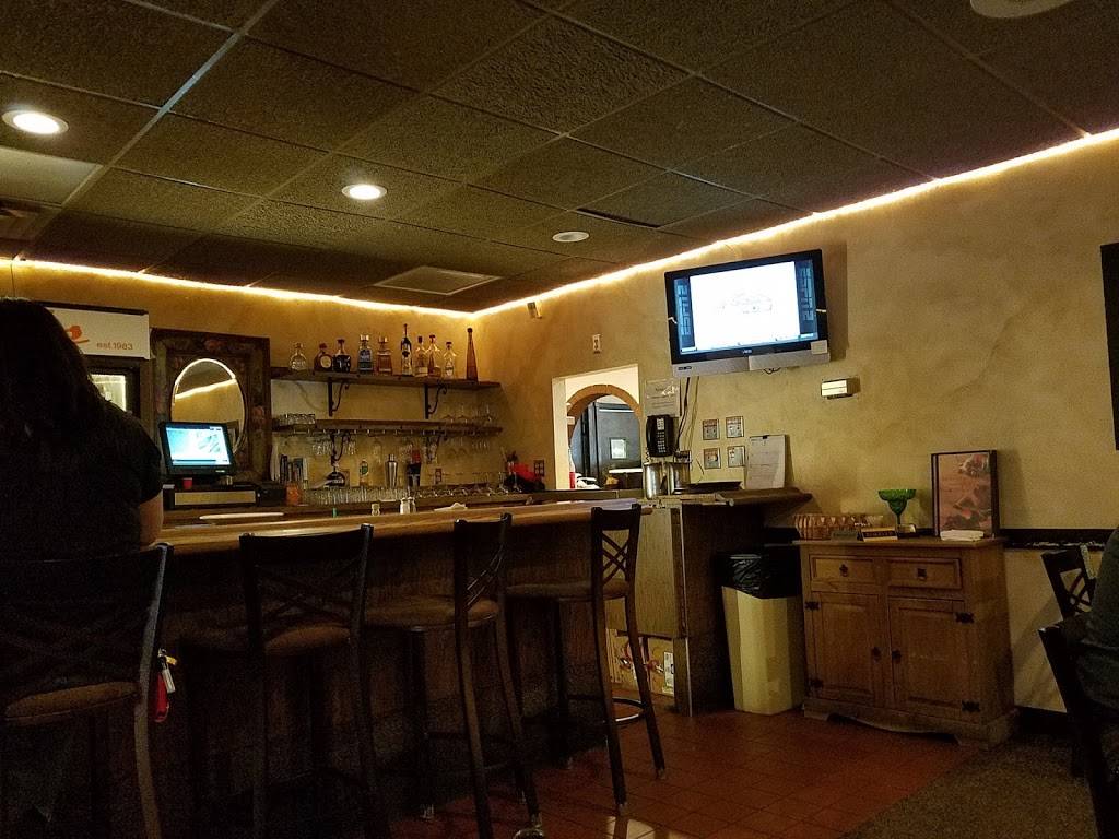 Emilios Restaurant | restaurant | 2340 S San Jacinto Ave, San Jacinto, CA 92583, USA | 9519253721 OR +1 951-925-3721