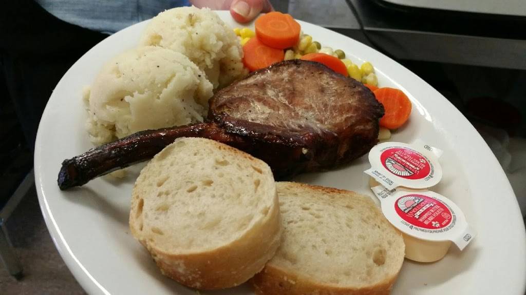 Shady Pine Family Restaurant | restaurant | 9464 Longwood Rd Hwy 2, Chatham Township, ON N0P 1Y0, Canada | 5193547077 OR +1 519-354-7077