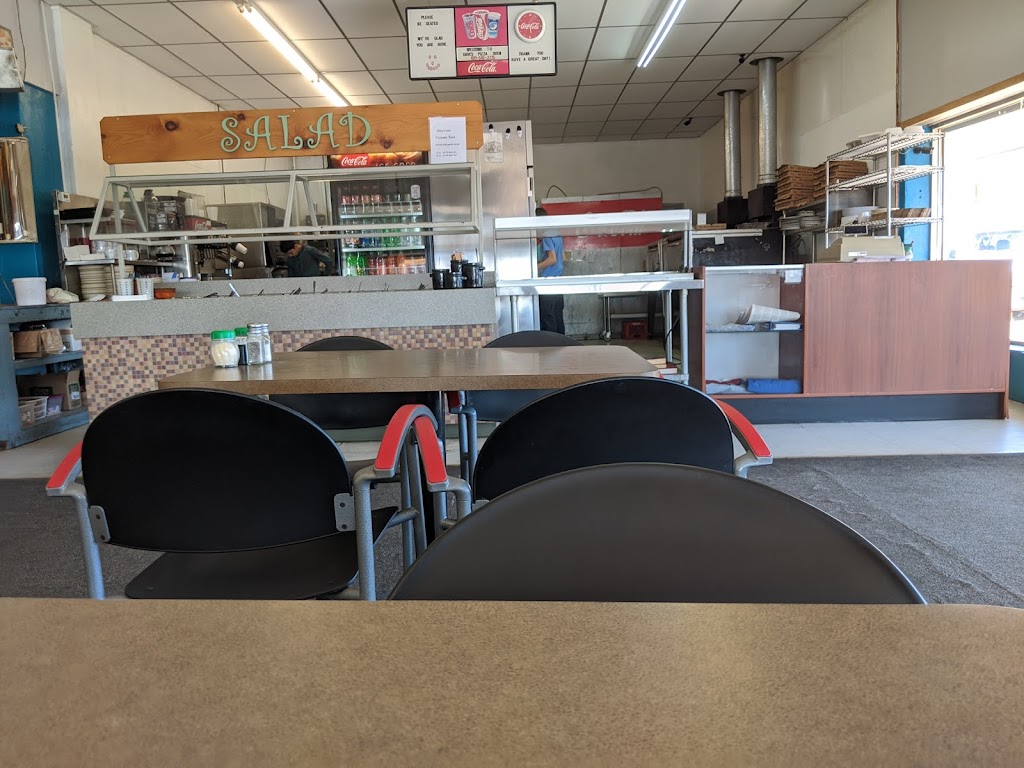 Daves Pizza Oven | restaurant | 100 N Central Ave, Coldwater, KS 67029, USA | 6205822775 OR +1 620-582-2775