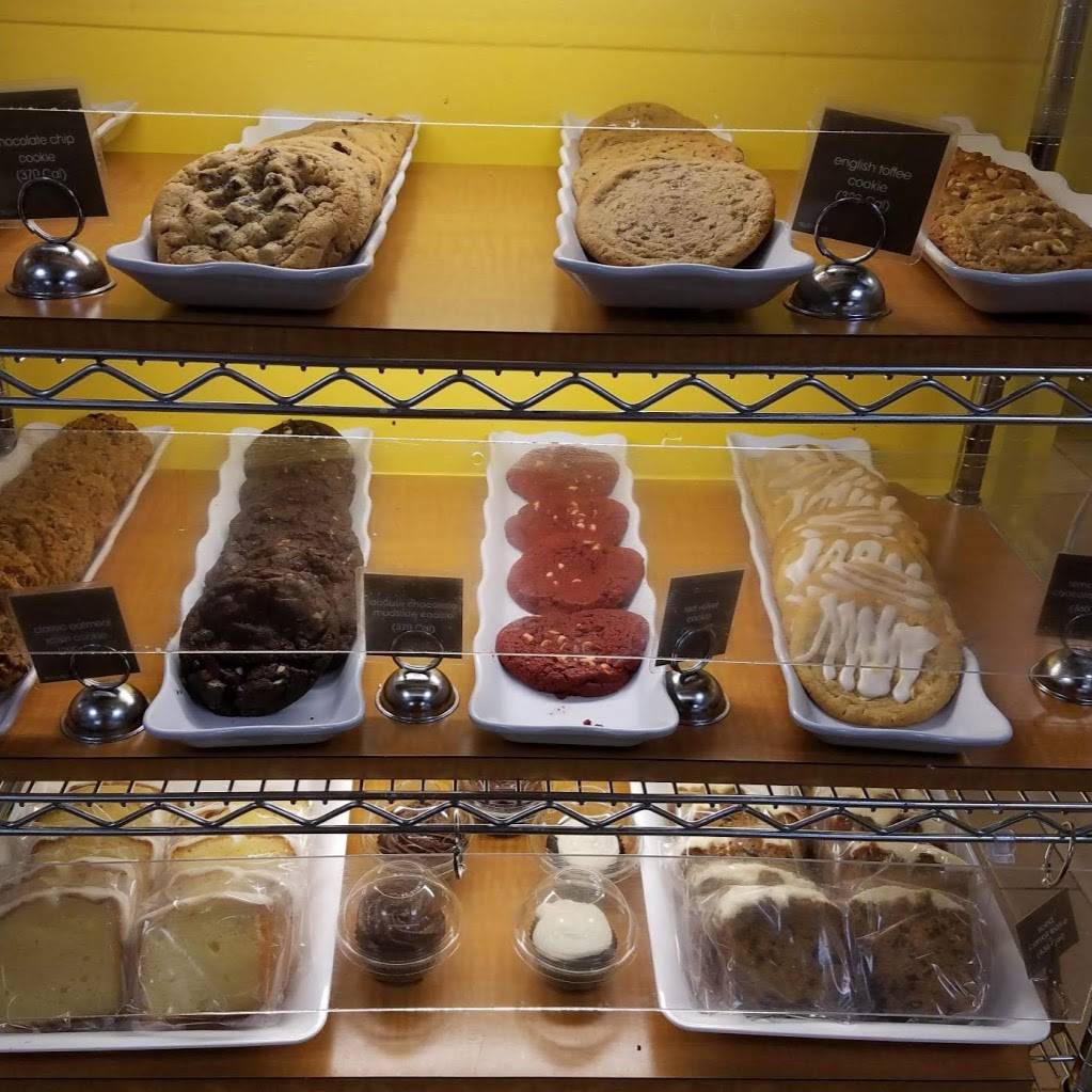 Au Bon Pain | bakery | 234 Goodman St, Cincinnati, OH 45219, USA | 5132216789 OR +1 513-221-6789