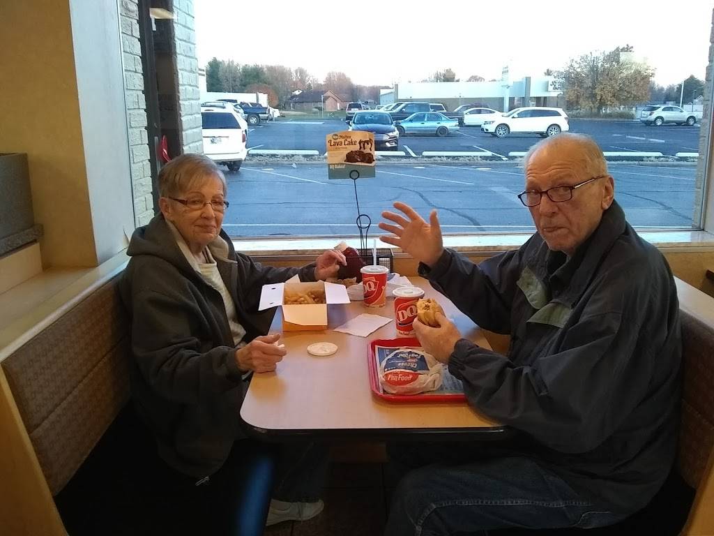 Dairy Queen Grill & Chill | restaurant | 80 State Rd 46 E, Batesville, IN 47006, USA | 8129346652 OR +1 812-934-6652
