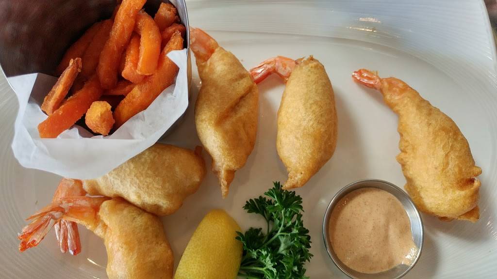 Bob Heilmans Beachcomber | restaurant | 447 Mandalay Ave, Clearwater Beach, FL 33767, USA | 7274424144 OR +1 727-442-4144