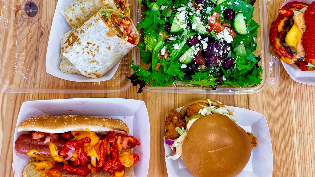 The Flaming Burger | restaurant | 300 Pacific Coast Hwy #106A, Huntington Beach, CA 92648, USA | 7145360302 OR +1 714-536-0302