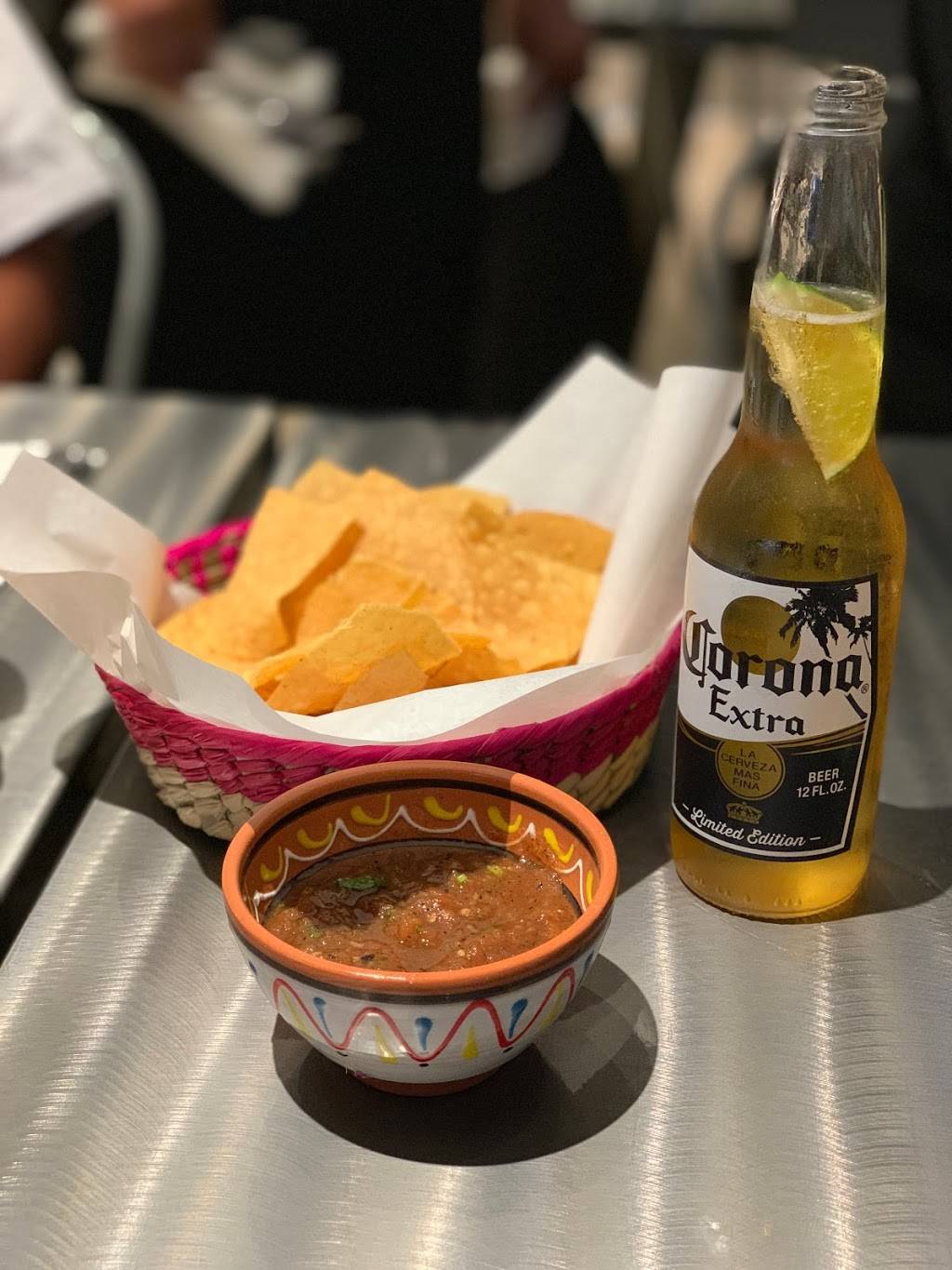 La Sabrosa Fine Mexican Cuisine | restaurant | 512 San Benito St, Hollister, CA 95023, USA | 8313130956 OR +1 831-313-0956