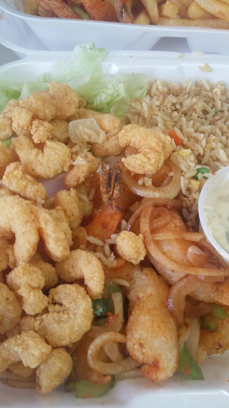 Tracys Seafood Deli | restaurant | 1201 Gulfway Dr, Port Arthur, TX 77640, USA | 4099852260 OR +1 409-985-2260