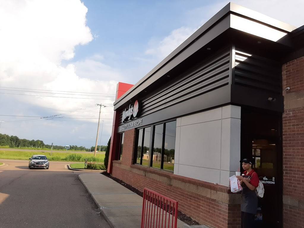 Wendys | restaurant | 5581 I-55 South Frontage Rd, Byram, MS 39272, USA | 6013721300 OR +1 601-372-1300