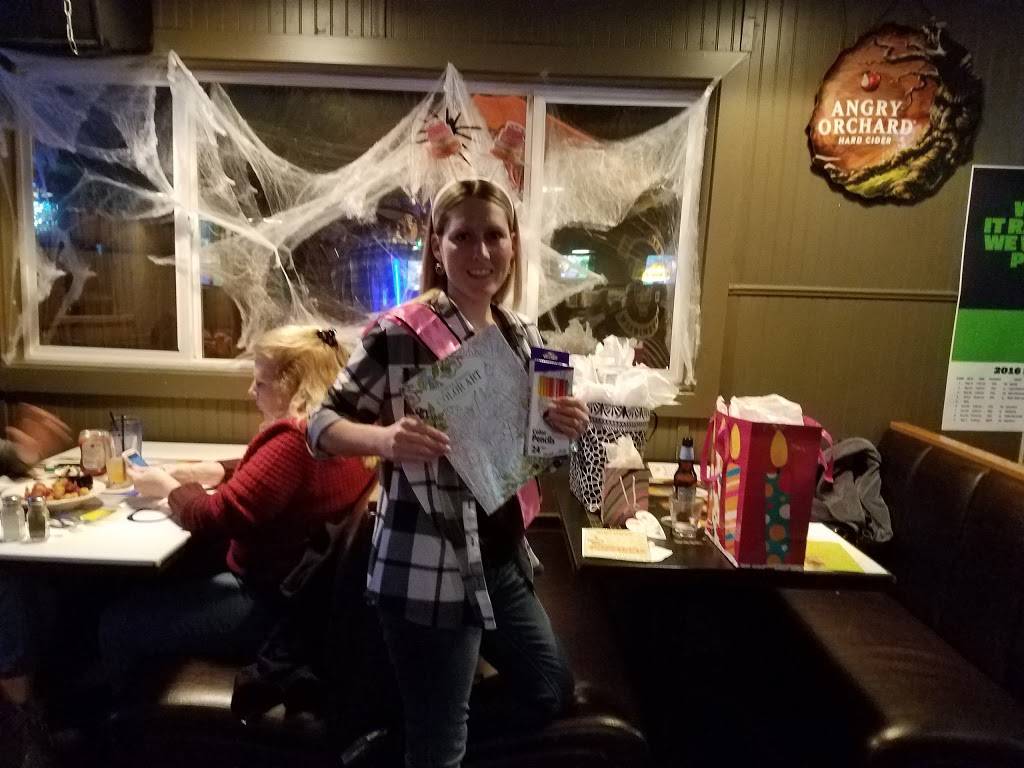 Christys Bar & Grill | restaurant | 1055 Sunset Blvd NE, Renton, WA 98056, USA | 4252559213 OR +1 425-255-9213