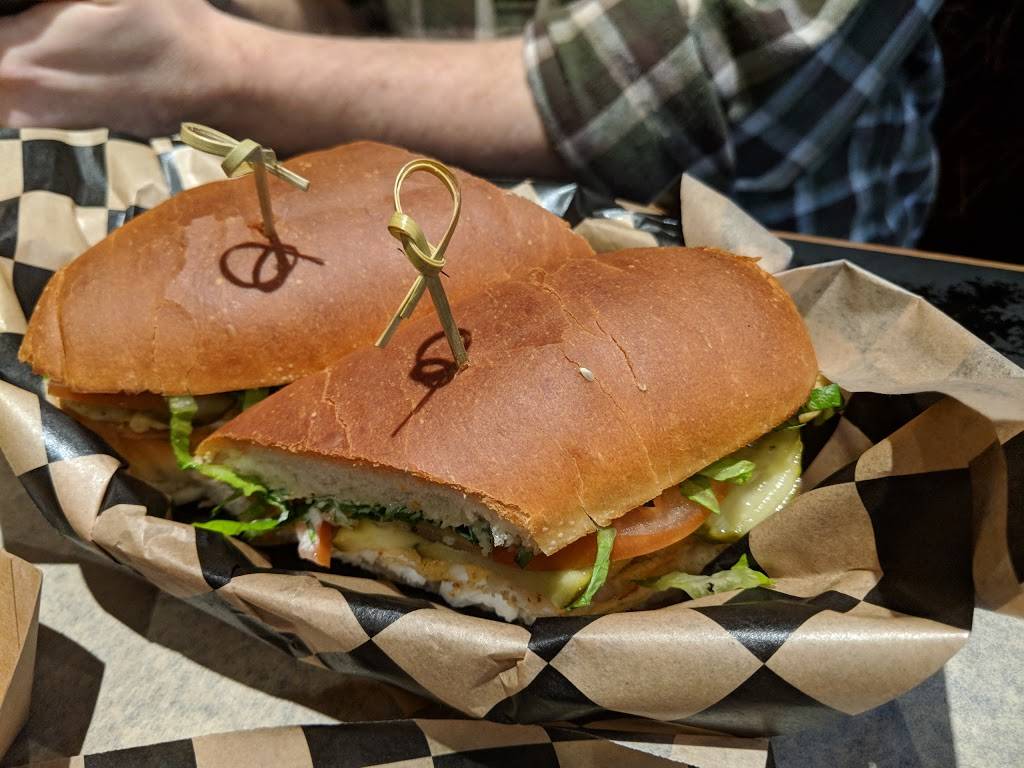 The Venice Cafe | restaurant | 163 W Erie St, Kent, OH 44240, USA | 3309684603 OR +1 330-968-4603