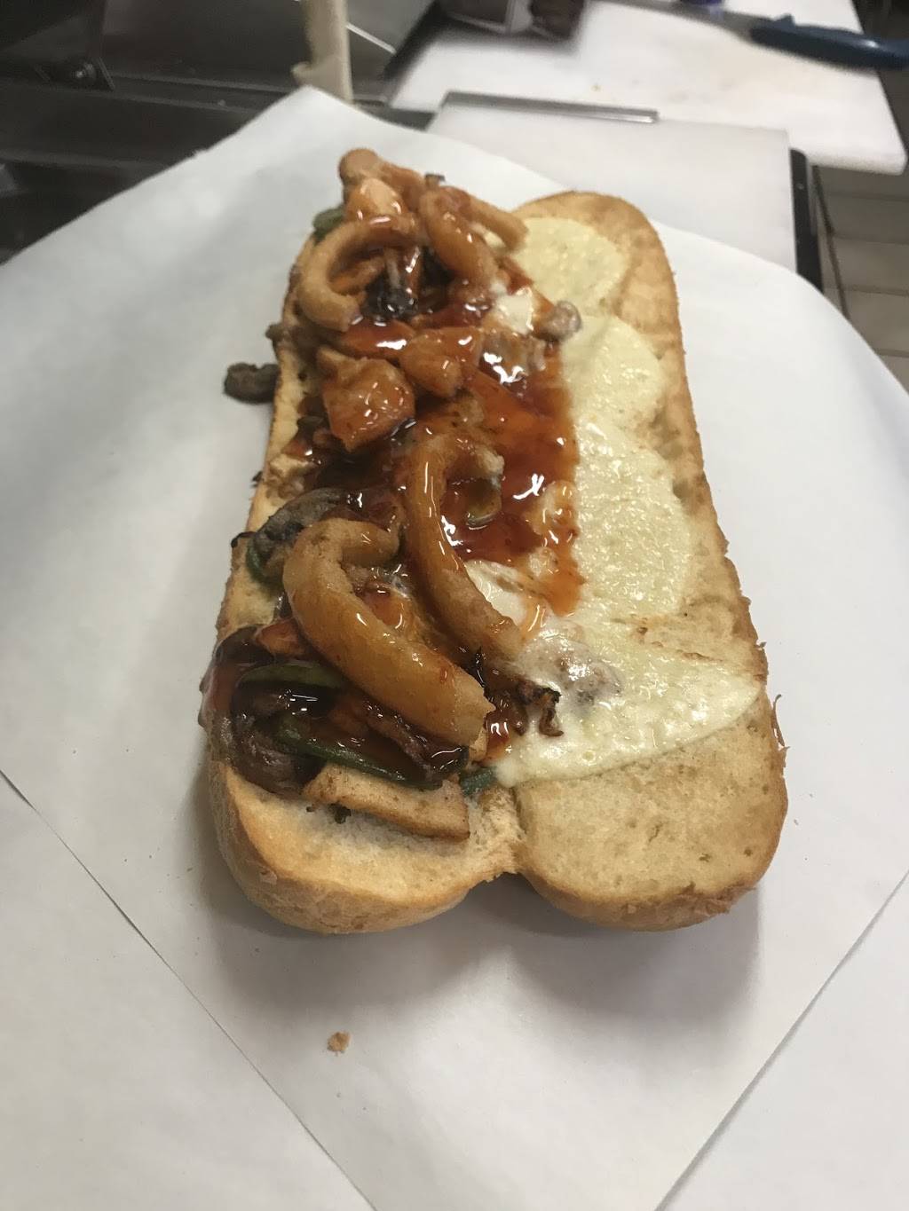 Express Pizzeria | restaurant | 2760 Saw Mill Run Blvd, Pittsburgh, PA 15227, USA | 4128847777 OR +1 412-884-7777