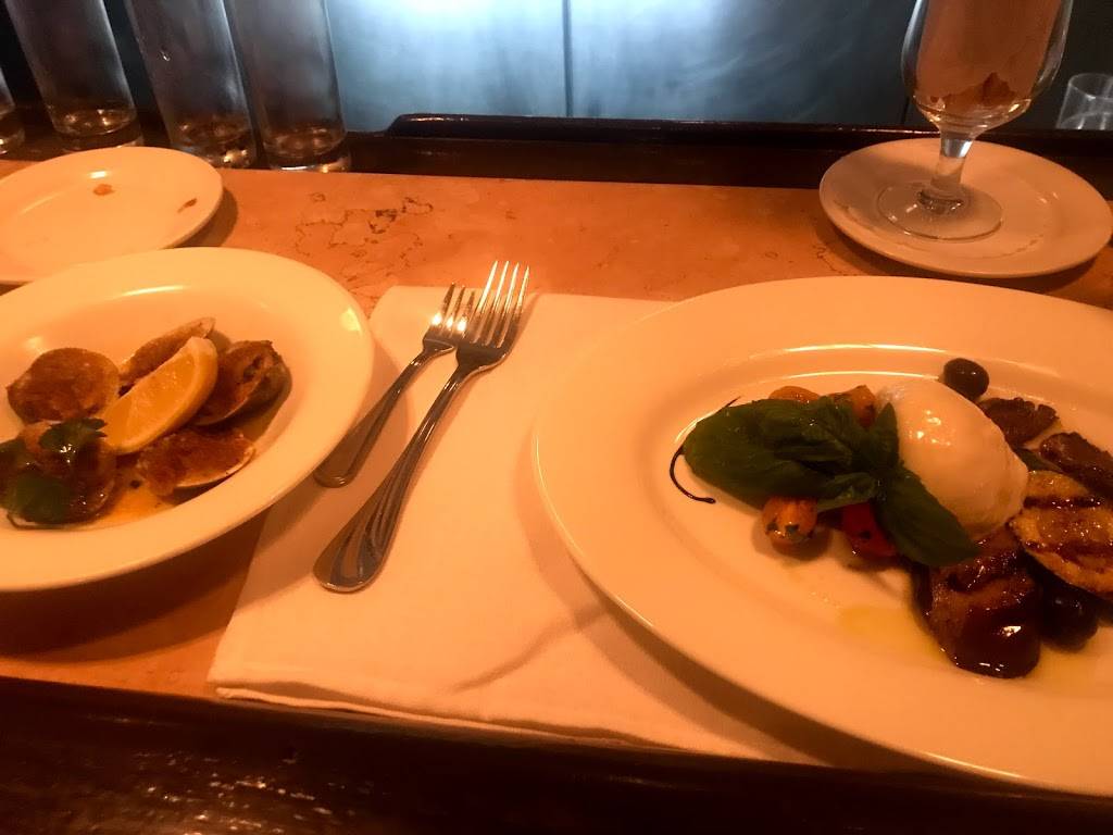 Queen | restaurant | 84 Court St, Brooklyn, NY 11201, USA | 7185965955 OR +1 718-596-5955