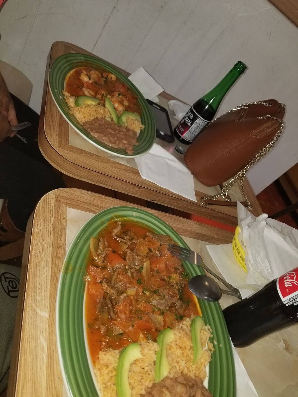 El Cachanilla | restaurant | 652 E Base Line St, San Bernardino, CA 92410, USA | 9093849959 OR +1 909-384-9959