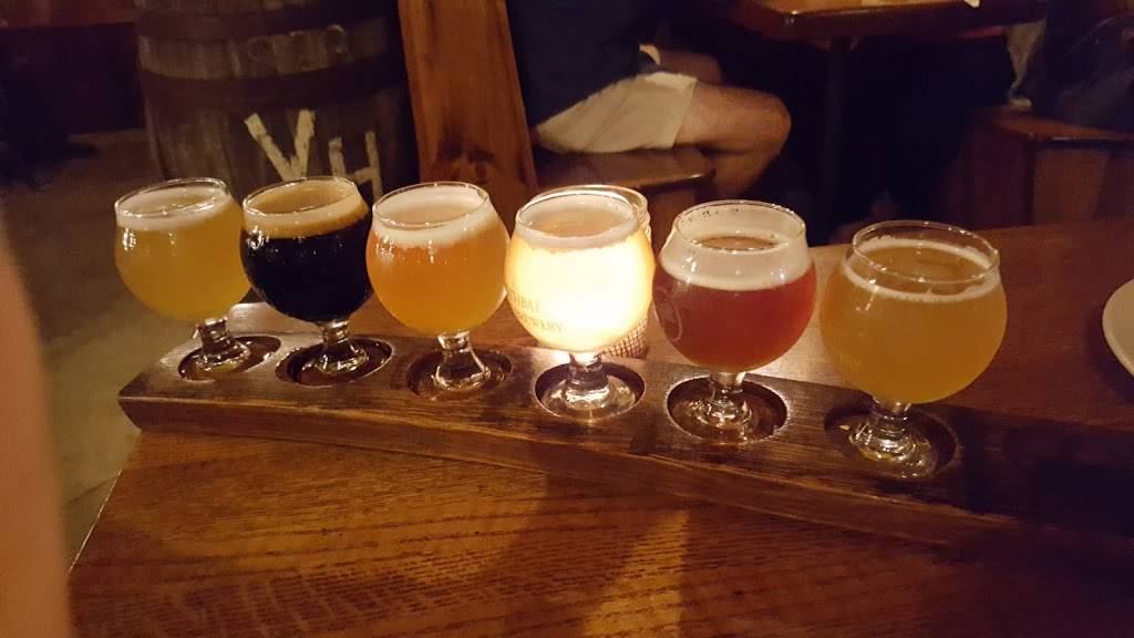 Watershed Tavern and Brewery | restaurant | 4334, 301 Adams Pond Rd, Boothbay, ME 04537, USA | 2076333411 OR +1 207-633-3411