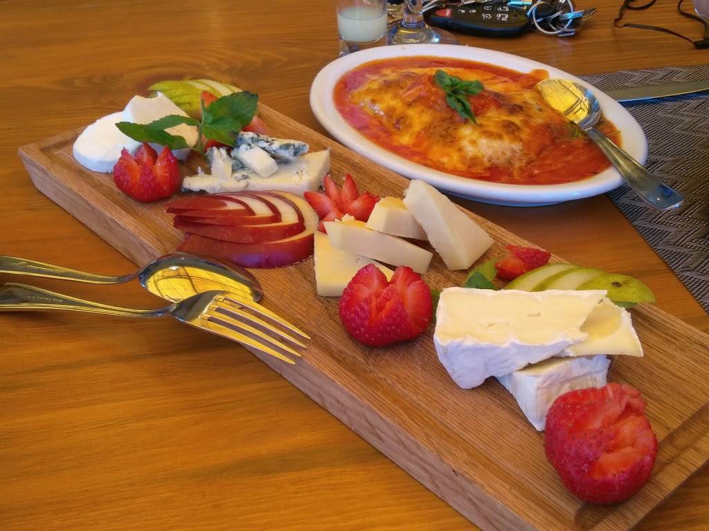 Ochuna Restaurant | restaurant | Blvd. Benito Juárez 2701, Echeverria, 22703 Rosarito, B.C., Mexico | 016616120027 OR +52 661 612 0027