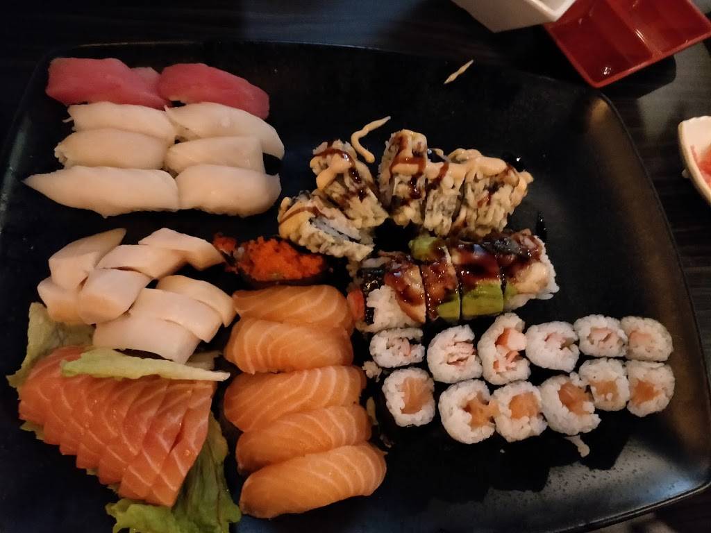 Sushi Itto Japanese Restaurant | restaurant | 16775 Yonge St Suite 13, Newmarket, ON L3Y 8J4, Canada | 9059541668 OR +1 905-954-1668