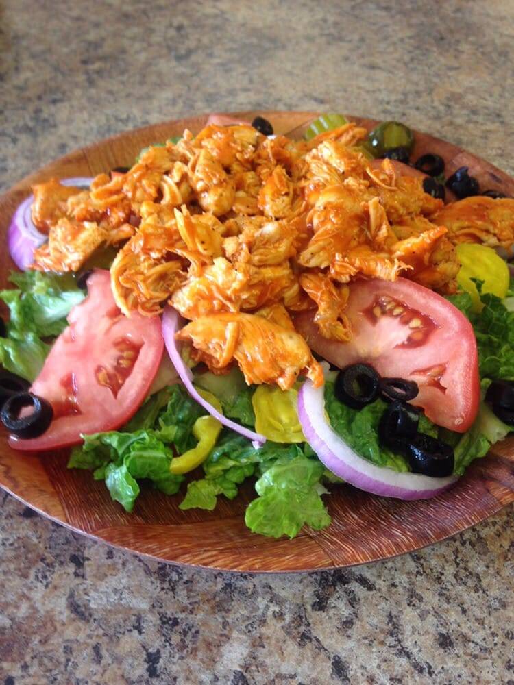 Giovannis Pizzeria & Bakery | restaurant | 4801 Derry St, Harrisburg, PA 17111, USA | 7175587662 OR +1 717-558-7662