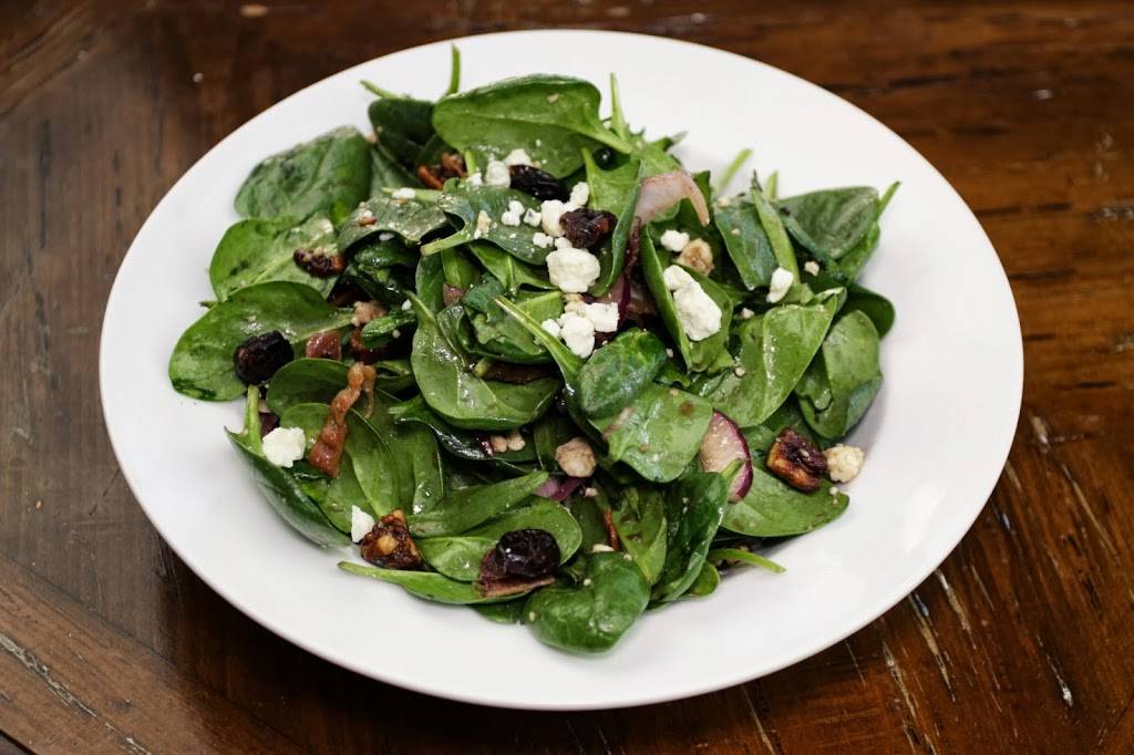 The Crust Pizza | restaurant | 875 Vanderbilt Beach Rd, Naples, FL 34108, USA | 2392448488 OR +1 239-244-8488