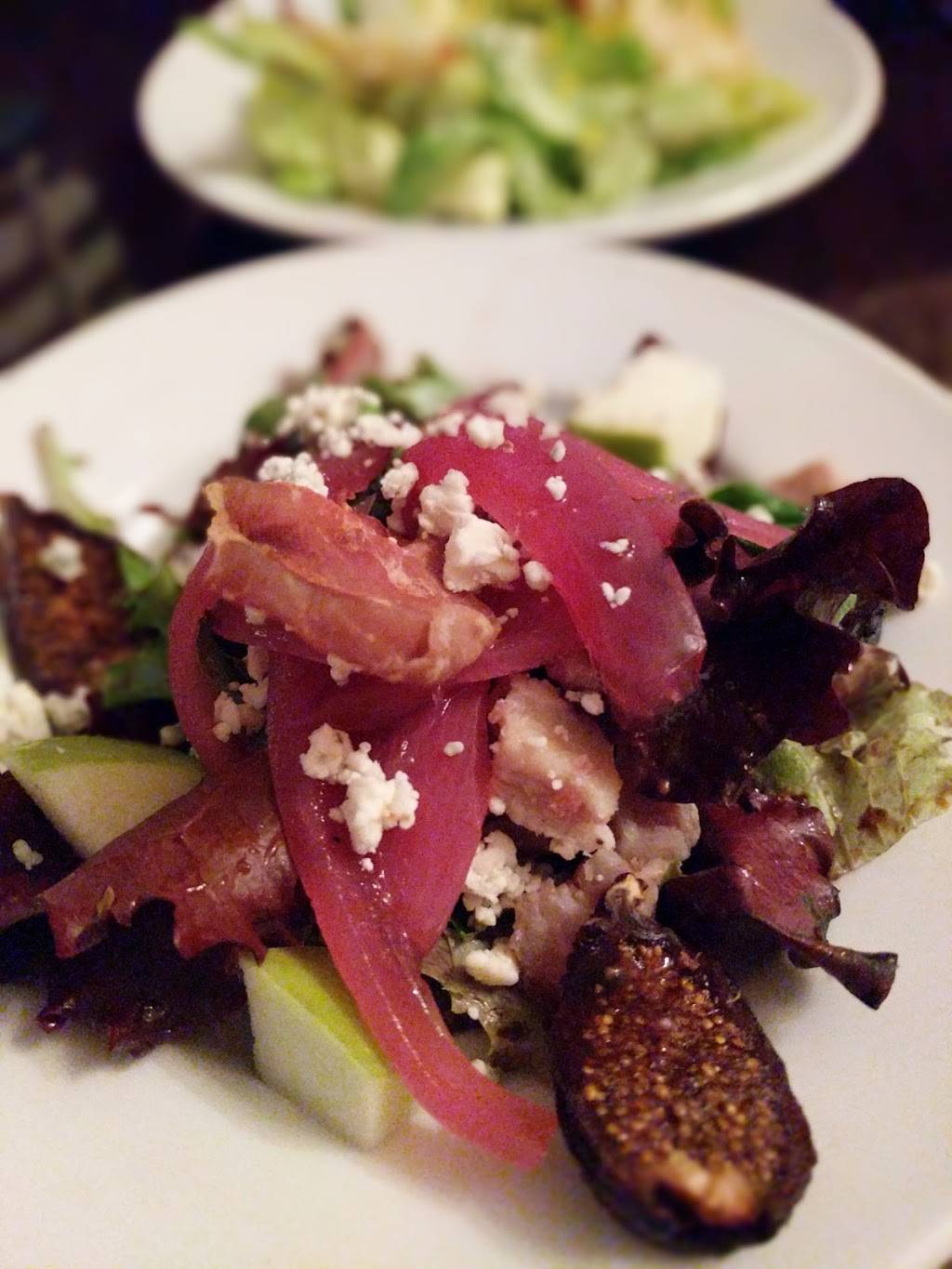 Bella Vino Wine Bar | restaurant | 325 S Main St, St Charles, MO 63301, USA | 6367243434 OR +1 636-724-3434