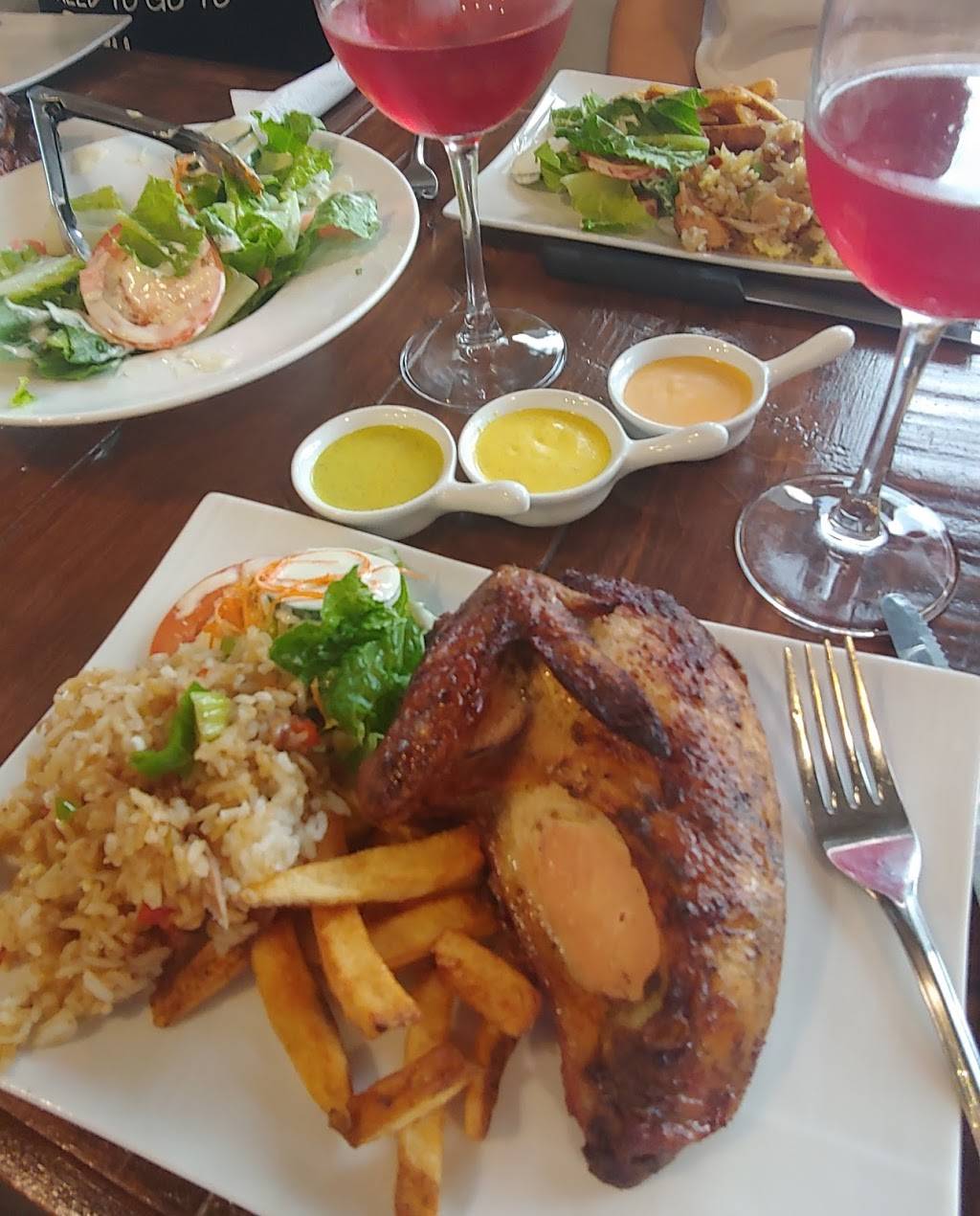 Rôtisserie 4uatro | restaurant | 825 Chemin de Saint-Jean, La Prairie, QC J5R 5E6, Canada | 4506595374 OR +1 450-659-5374