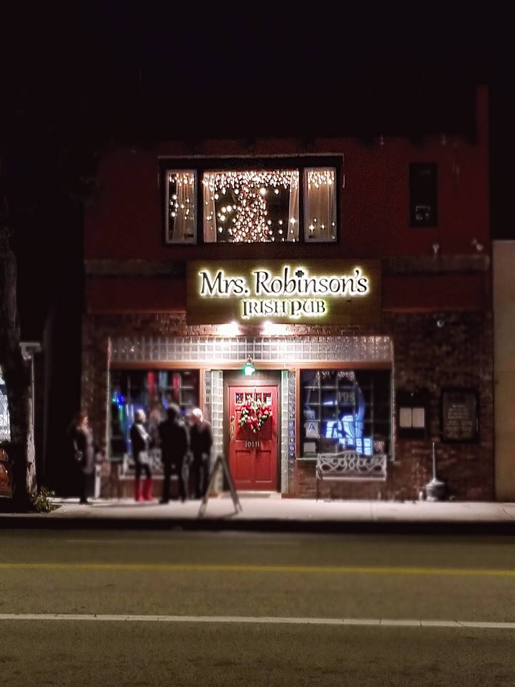 Mrs Robinsons Irish Pub | restaurant | 10111 Riverside Dr, Toluca Lake, CA 91602, USA | 8189853359 OR +1 818-985-3359
