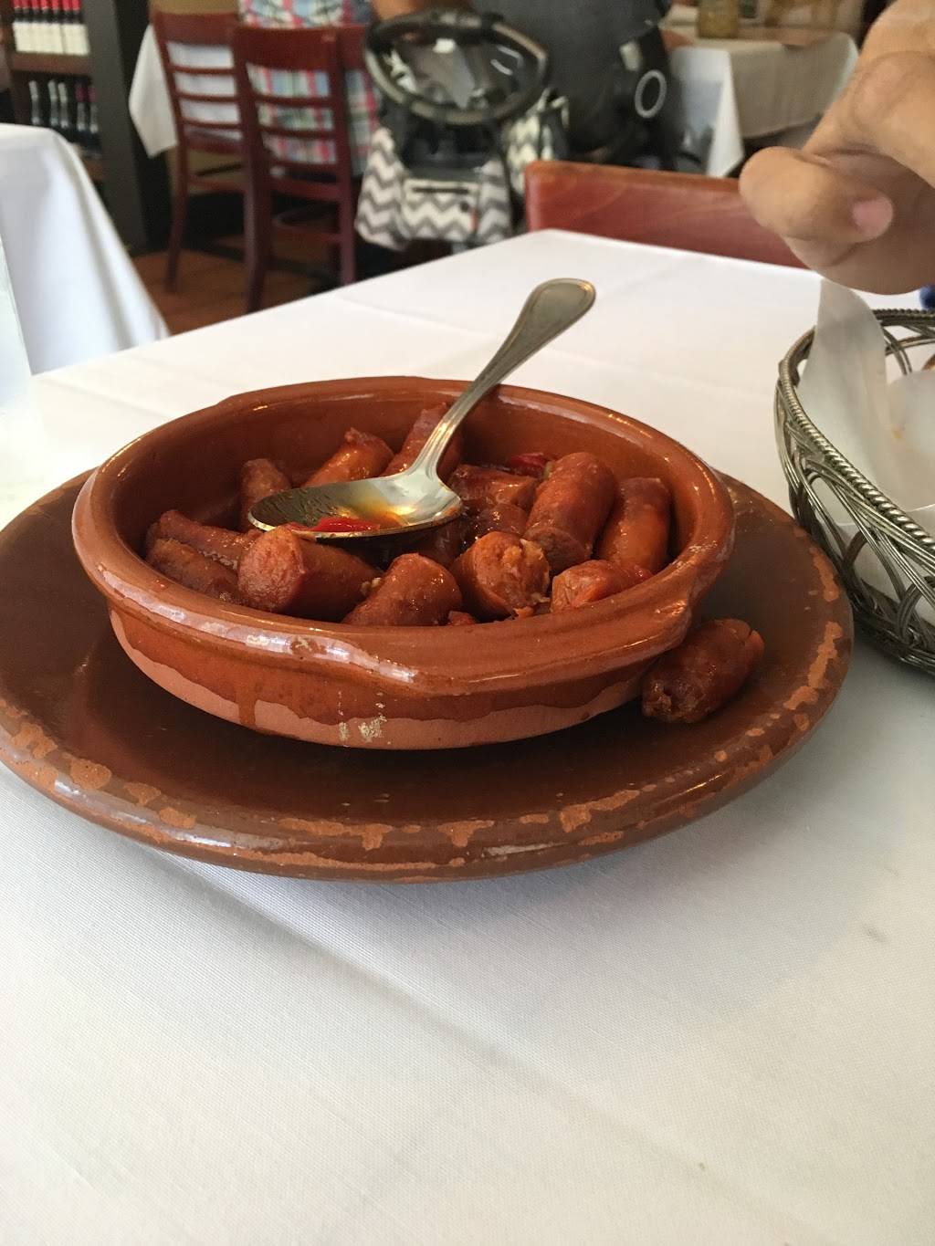 El Rincon Asturiano | restaurant | 225 SW 17th Ave, Miami, FL 33135, USA | 3056438822 OR +1 305-643-8822