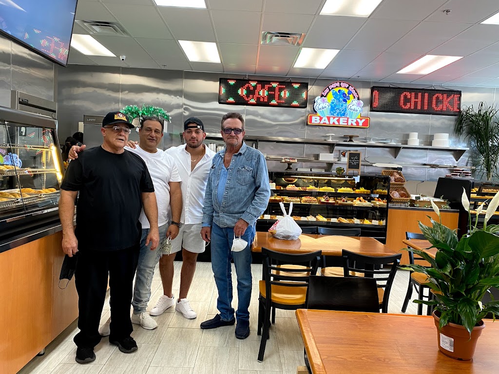 Ay Papa Que Rico | restaurant | 7250 Canoga Ave, Canoga Park, CA 91303, USA | 8185644358 OR +1 818-564-4358