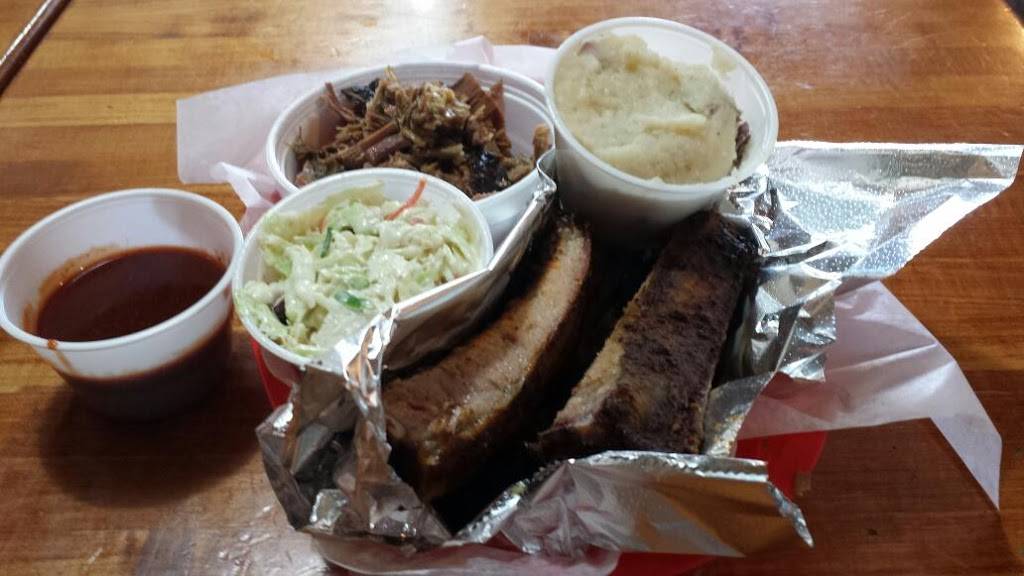 KTs BBQ & Catering | restaurant | 2660 Broadway, Boulder, CO 80304, USA | 3034423717 OR +1 303-442-3717