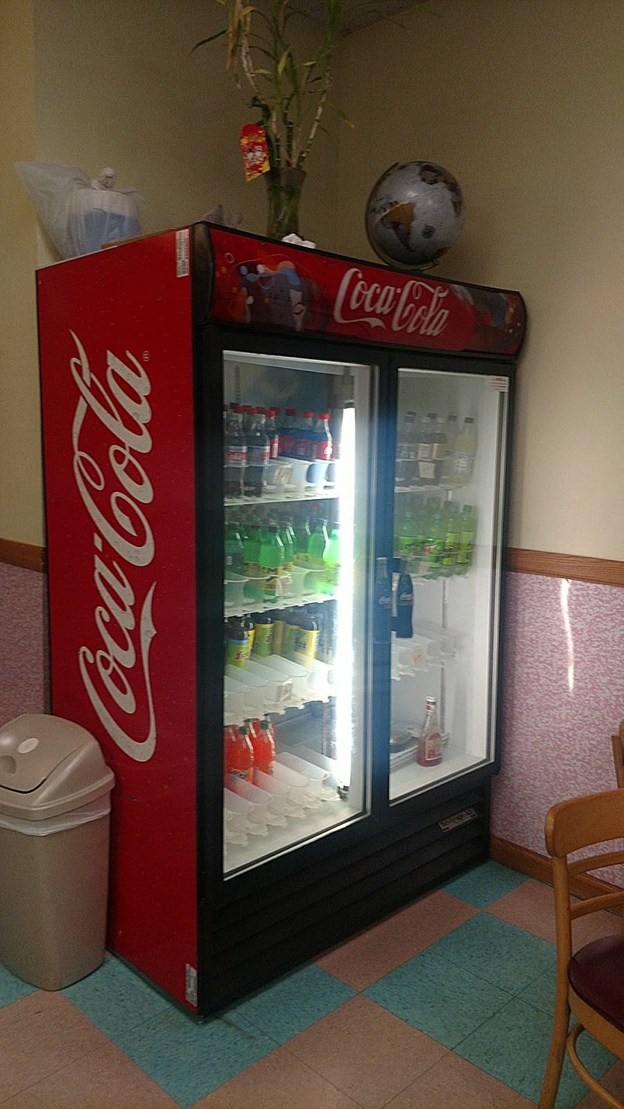 Handy Kitchen | restaurant | 192 US-23, Weber City, VA 24290, USA | 2763869188 OR +1 276-386-9188