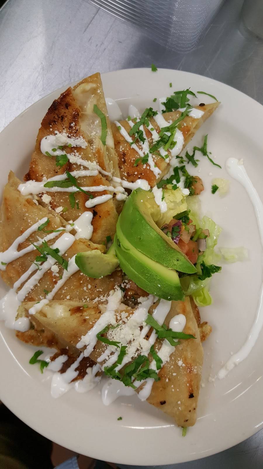 Comedor y Pupuseria San Alejo | restaurant | 1819 East-West Hwy, Chillum, MD 20783, USA | 2407143342 OR +1 240-714-3342