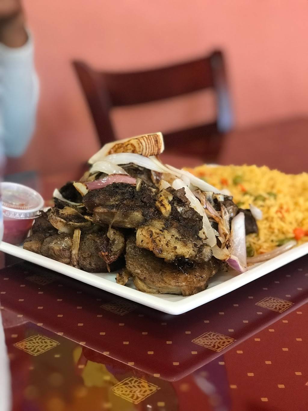 Nafisas Kitchen | restaurant | 5629 Chester Ave, Philadelphia, PA 19143, USA | 2678923376 OR +1 267-892-3376