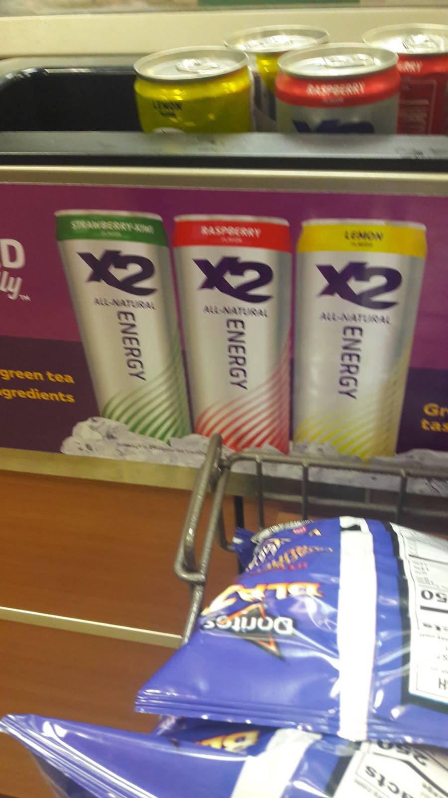 Subway | restaurant | 2311 Logan Ave, Waterloo, IA 50703, USA | 3192347030 OR +1 319-234-7030