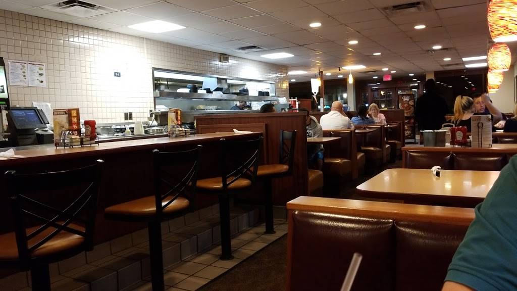 Dennys | restaurant | 3249 N Federal Hwy, Boca Raton, FL 33431, USA | 5616136477 OR +1 561-613-6477