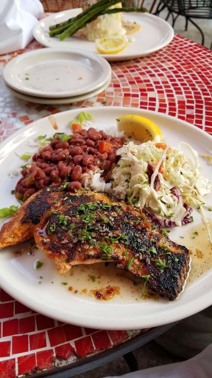 Frazers Restaurant & Lounge | restaurant | 1811 Pestalozzi St, St. Louis, MO 63118, USA | 3147738646 OR +1 314-773-8646