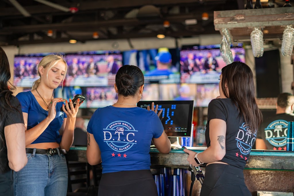 DTC Sports Grille | restaurant | 55 W Chicago St, Chandler, AZ 85225, USA | 4803971380 OR +1 480-397-1380
