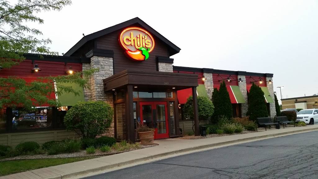 Chilis Grill & Bar | meal takeaway | 2409 N Richmond Rd, McHenry, IL 60050, USA | 8155780223 OR +1 815-578-0223