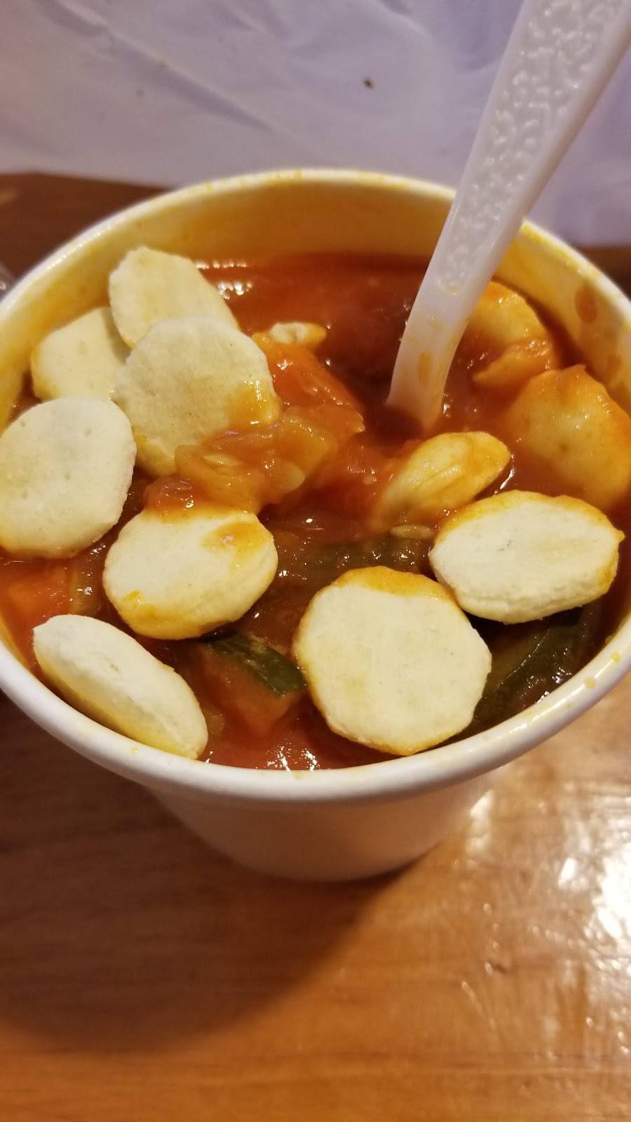 Harvest Moon Deli | meal takeaway | 18 Mill St, Orono, ME 04473, USA | 2078663354 OR +1 207-866-3354