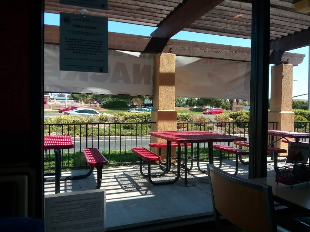 Del Taco | meal takeaway | 40375 Winchester Rd, Temecula, CA 92591, USA | 9512962670 OR +1 951-296-2670