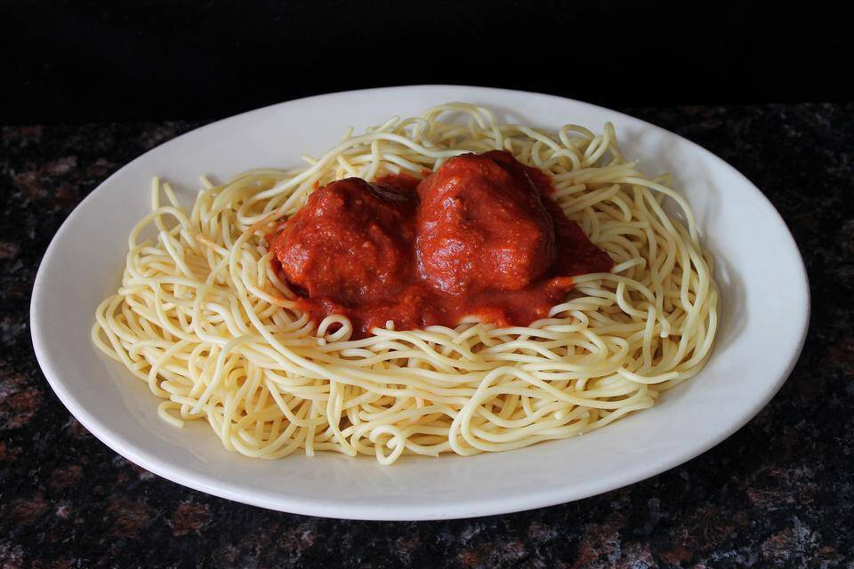 Mama Guzzardis Italian Restaurant | restaurant | 1107 N Main St, North Canton, OH 44720, USA | 3304991247 OR +1 330-499-1247