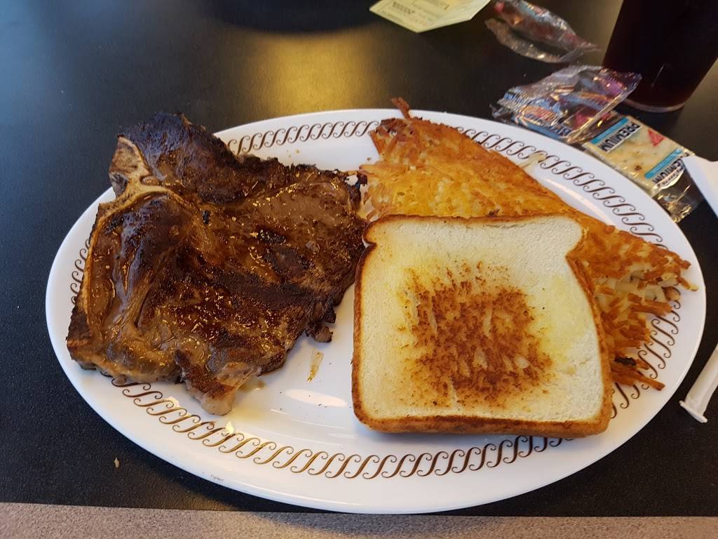 Waffle House | meal takeaway | 3309 Queen City Dr, Charlotte, NC 28208, USA | 7043995207 OR +1 704-399-5207