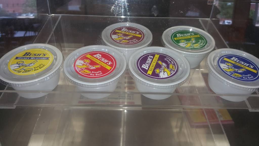 Bushs Chicken | restaurant | 12440 Edgemere Blvd, El Paso, TX 79938, USA | 9158552422 OR +1 915-855-2422