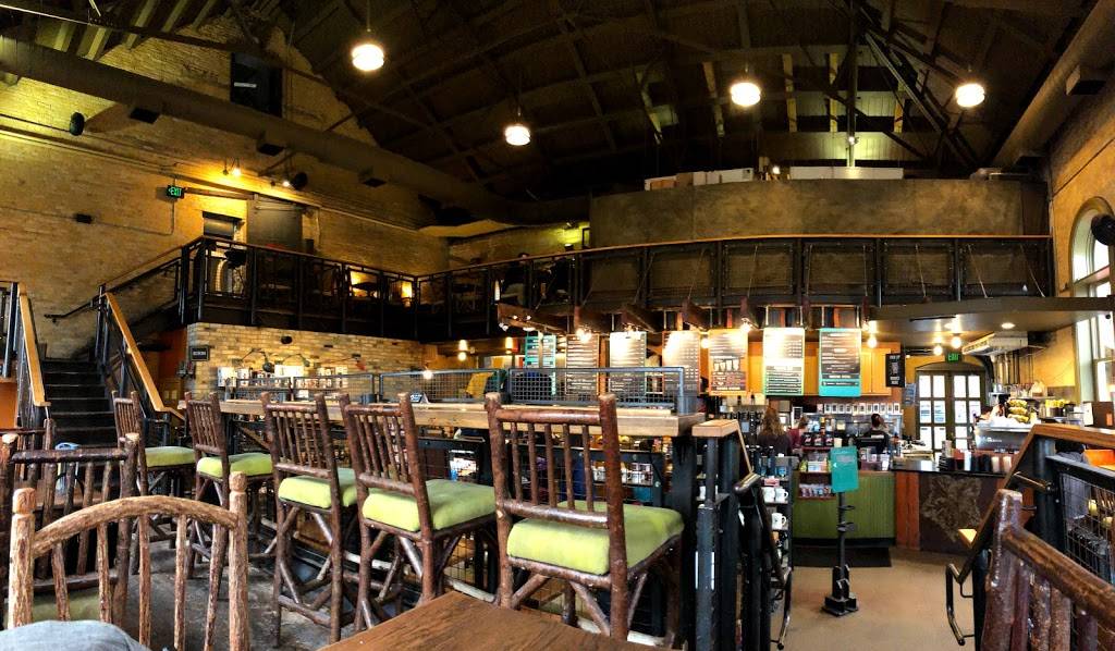 Colectivo Coffee Lakefront | cafe | 1701 N Lincoln Memorial Dr, Milwaukee, WI 53202, USA | 4142234551 OR +1 414-223-4551