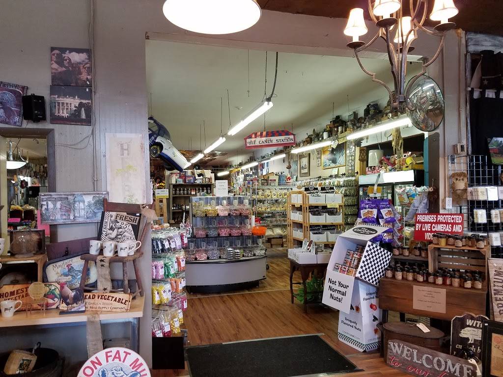 Unusual Junction | restaurant | 56310, West Lafayette, OH 43845, USA | 7405459772 OR +1 740-545-9772